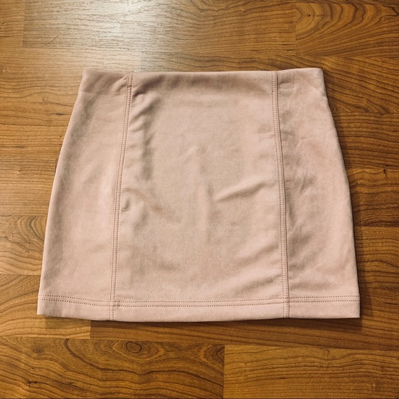 FOREVER21 Skirts - Picture 3 of 6